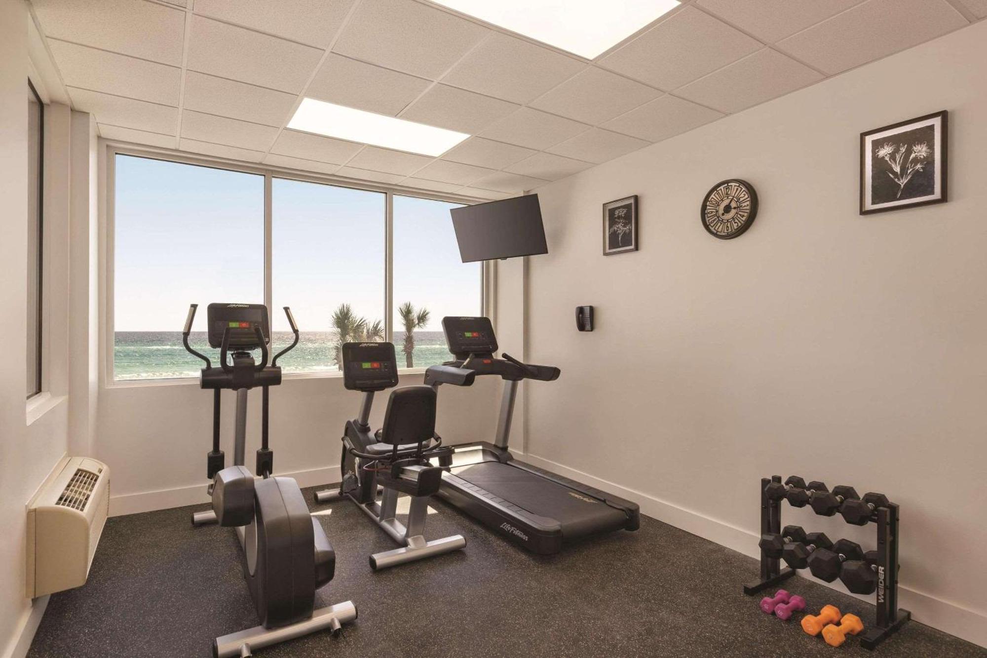 Radisson Beachfront Hotel - Panama City Beach Eksteriør billede