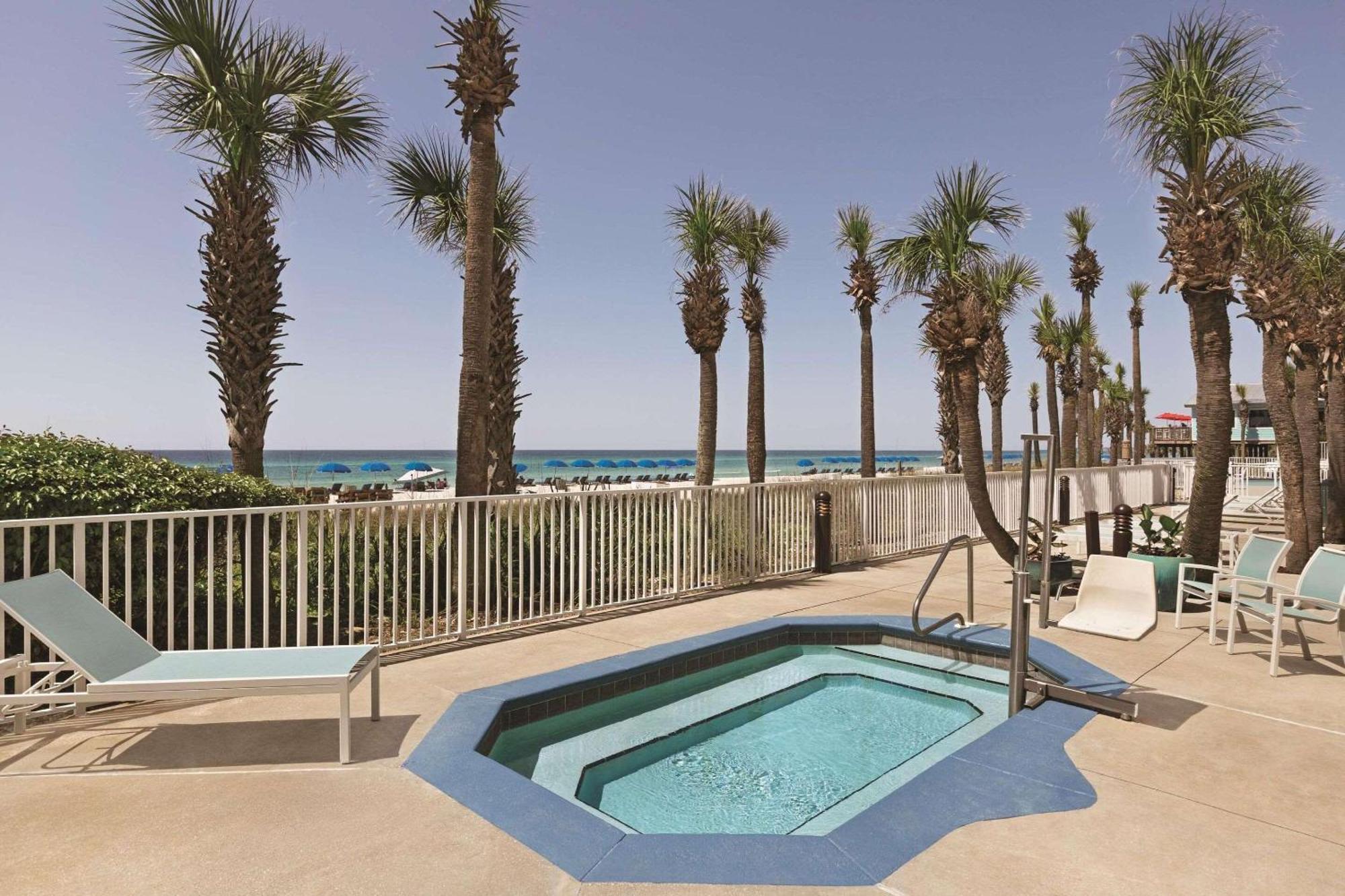 Radisson Beachfront Hotel - Panama City Beach Eksteriør billede