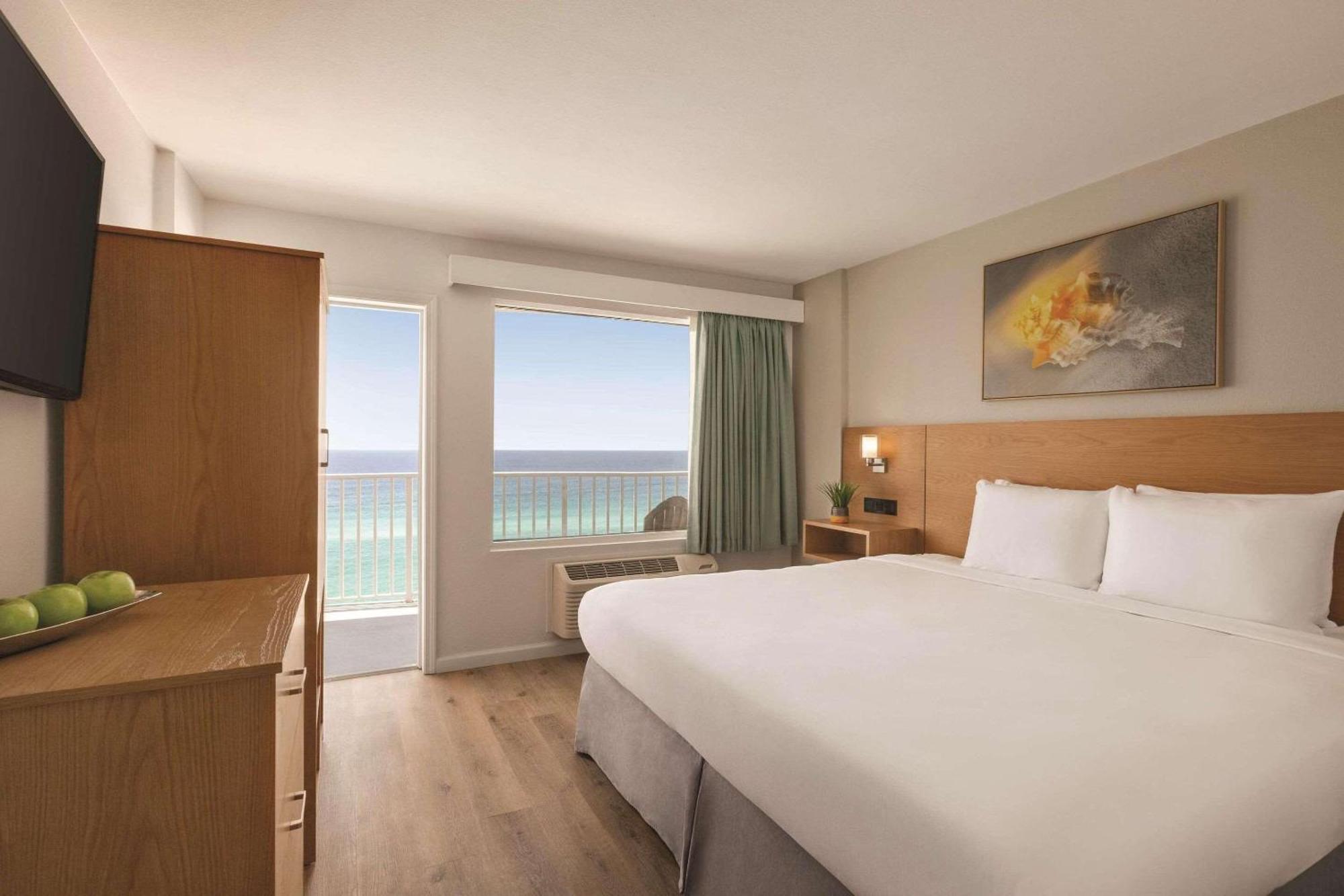 Radisson Beachfront Hotel - Panama City Beach Eksteriør billede